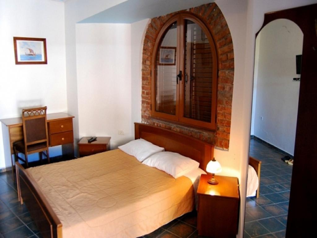 Livia Hotel